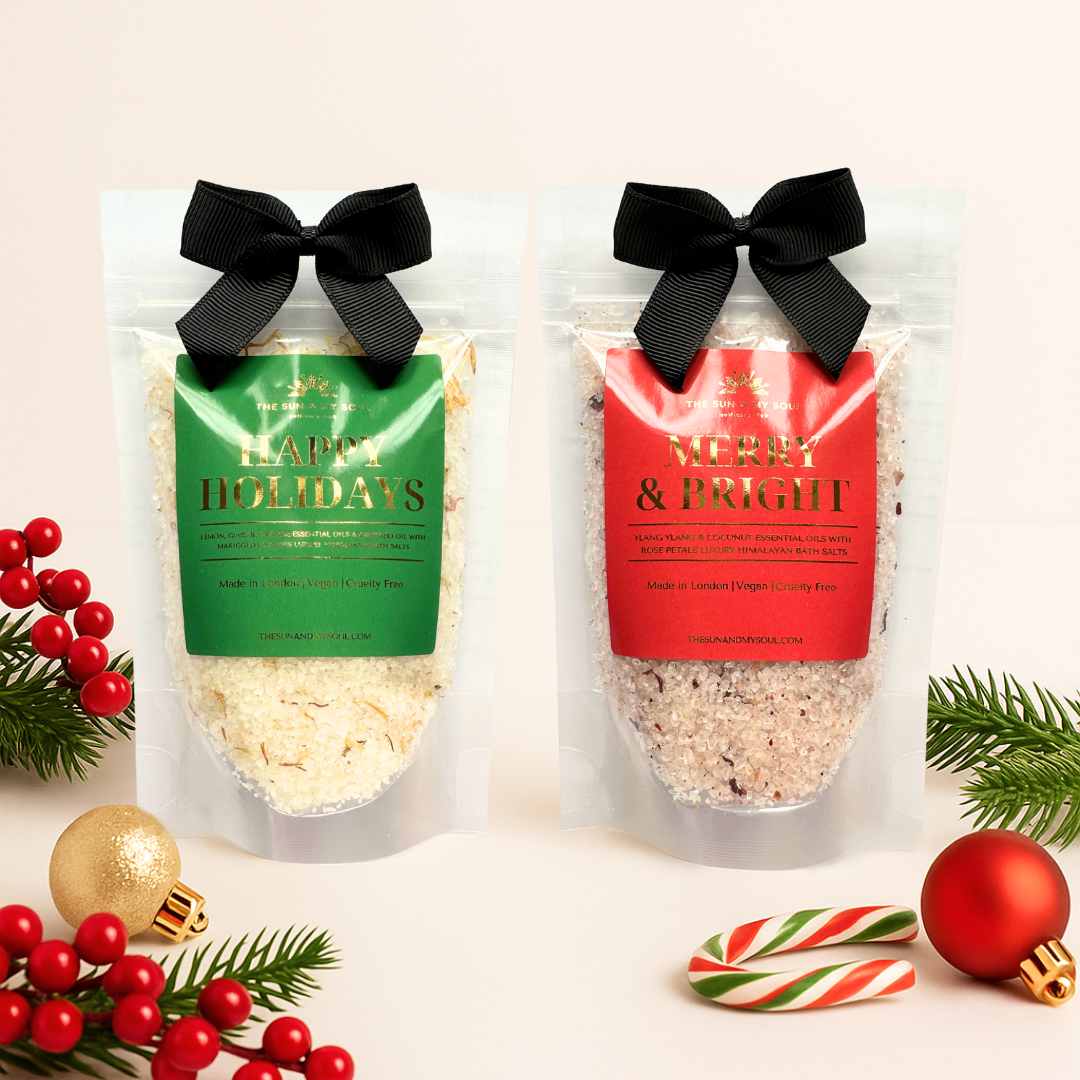 Merry & Bright Christmas Soak Luxury Himalayan Bath Salts - Rose & Ylang Ylang Scent