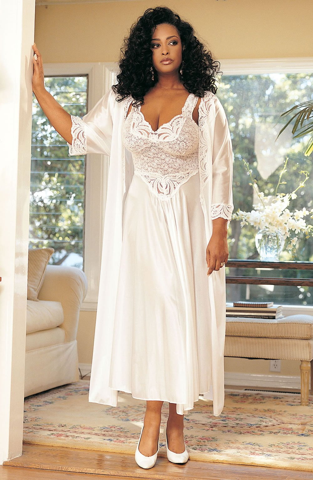 Shirley of Hollywood Plus Size Bridal Long Nightgown White