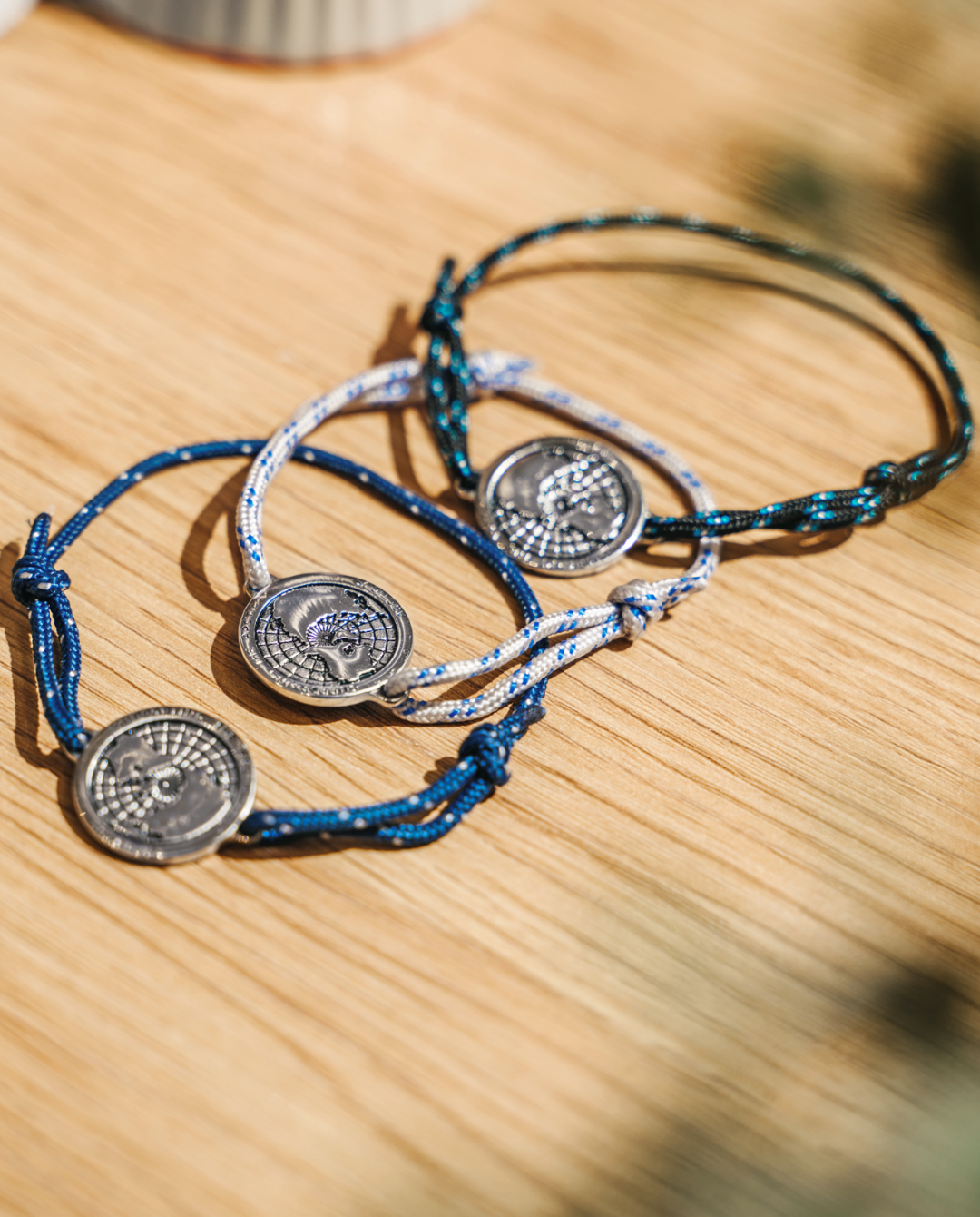 Arctic Circle - Blue