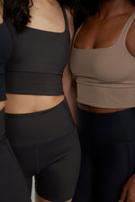 Bea Activewear Top in Liquorice | Studio Ehr