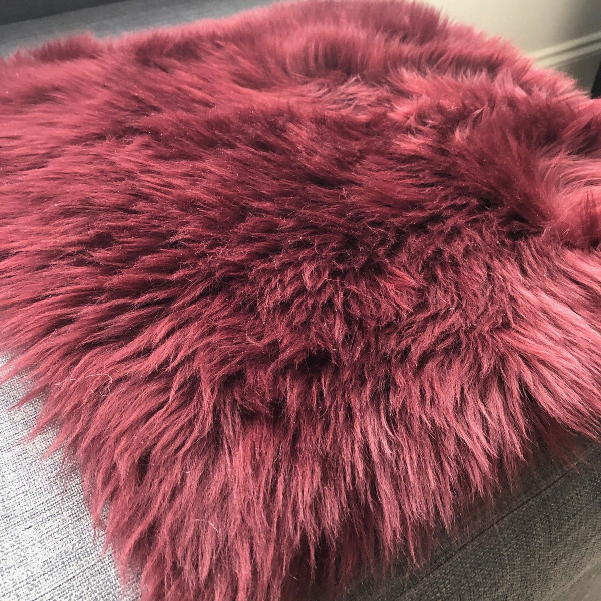 British Sheepskin Square Seat Cover 37cm Burgundy