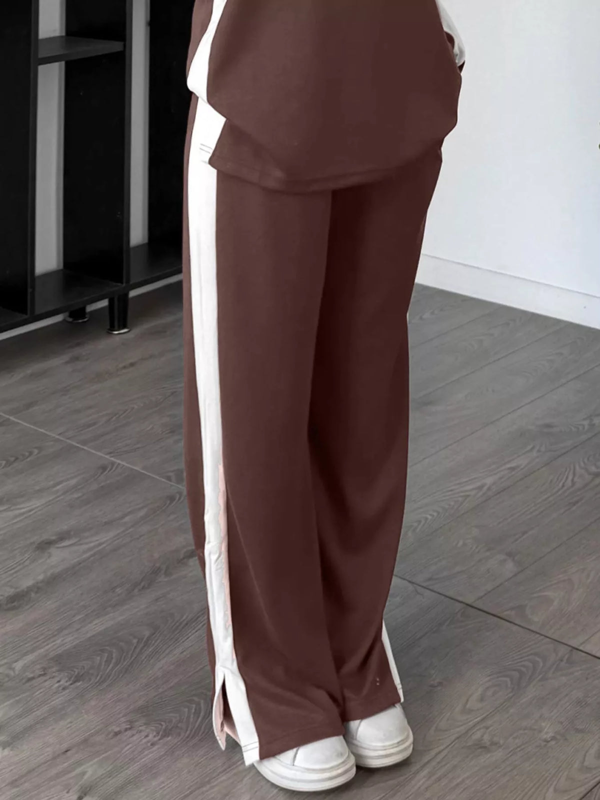 Full Size Contrast Round Neck Top and Pants Loungewear Set