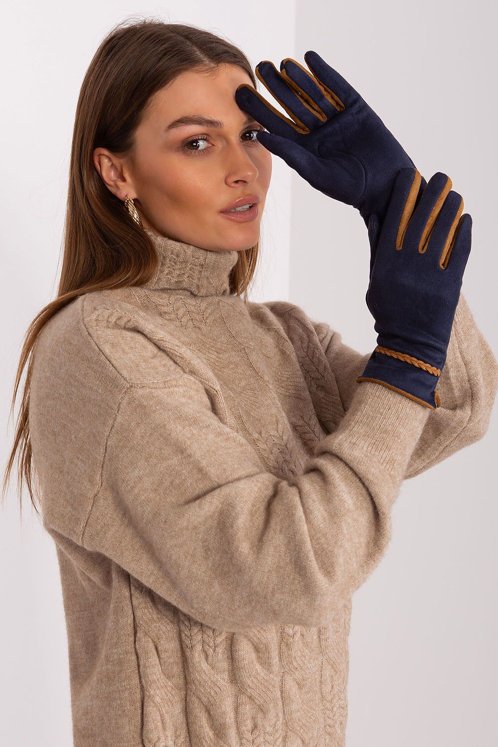 AT Contrasting Insert Gloves