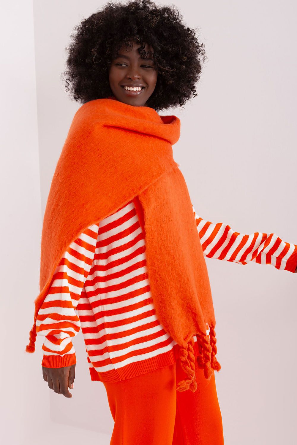 AT Geometric Tassel Shawl Scarf