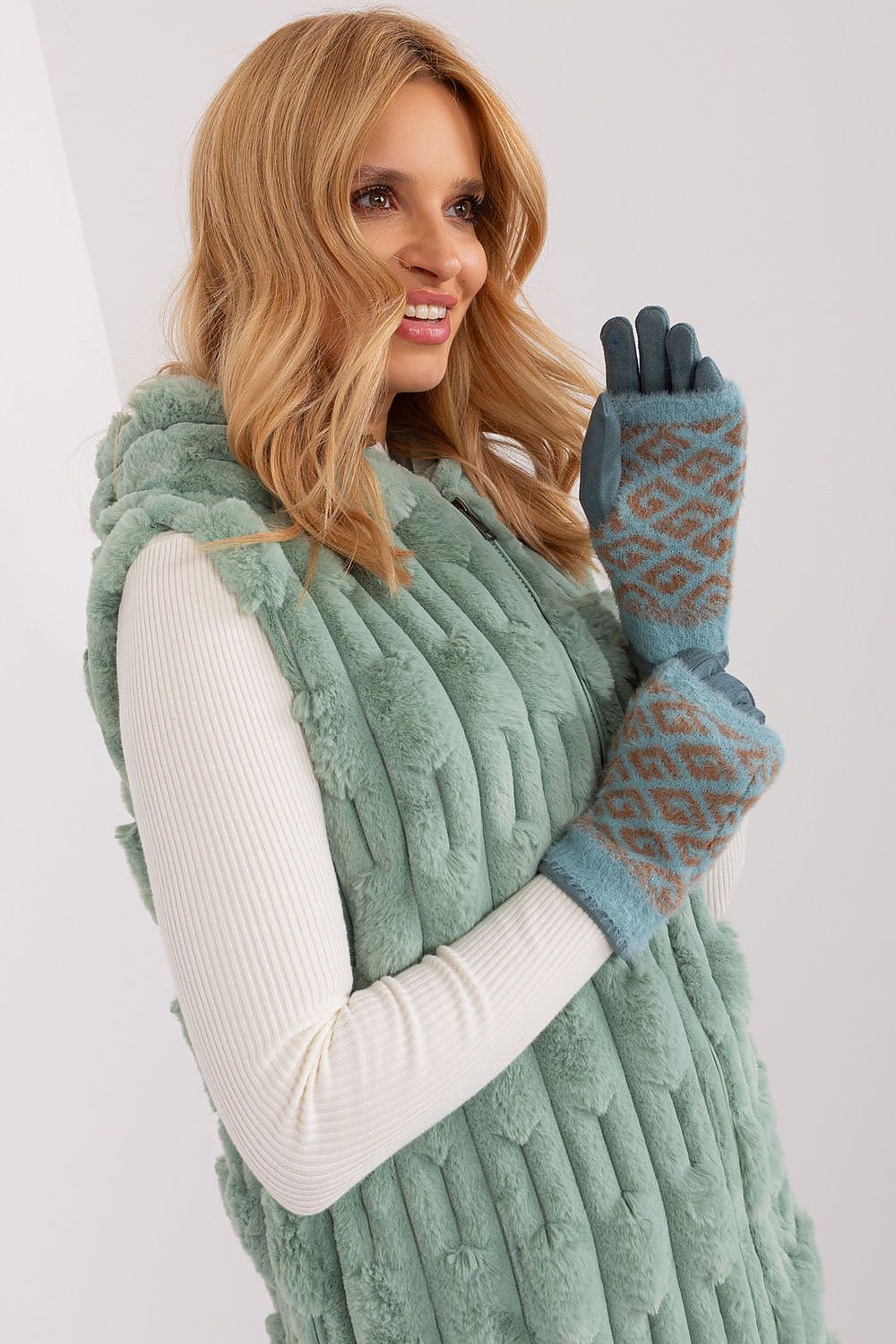 AT Touchscreen Smooth Winter Gloves with Removable Lining