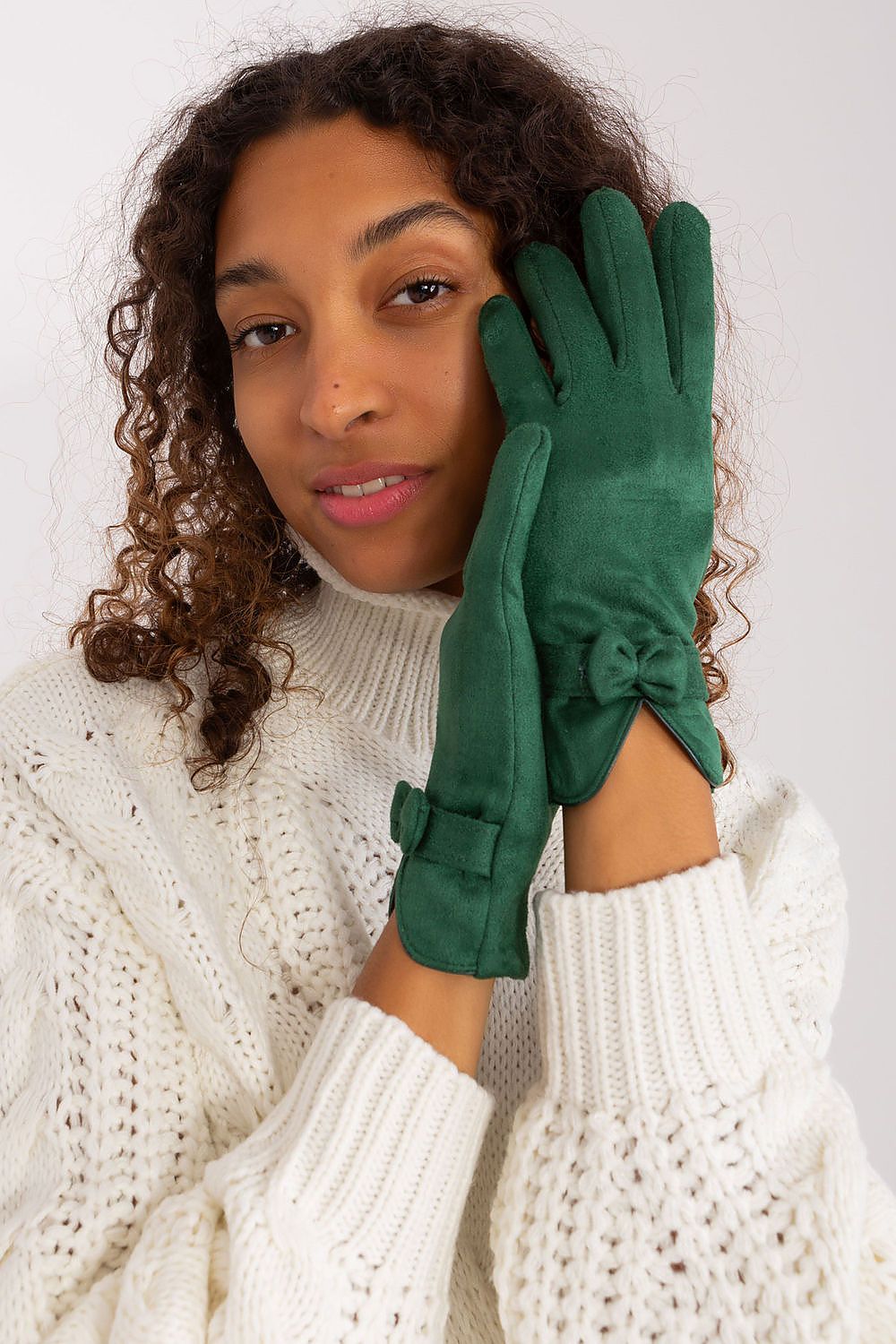 AT Bow-Strapped Insulated Gloves
