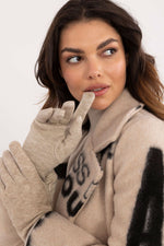 AT Patterned Insulated Touch Gloves