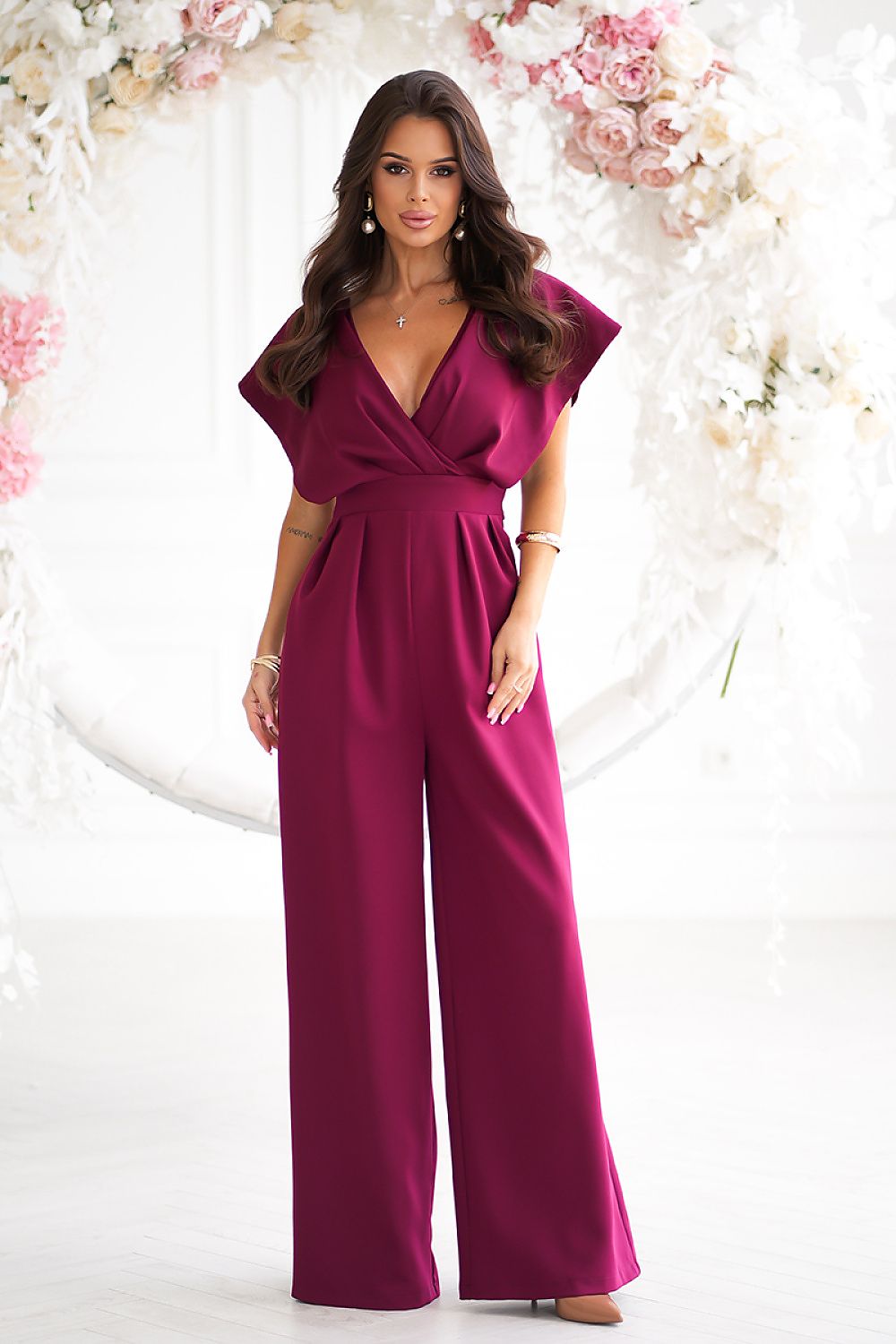 Bicotone Wide-Leg Flared Sleeve Belted Jumpsuit red