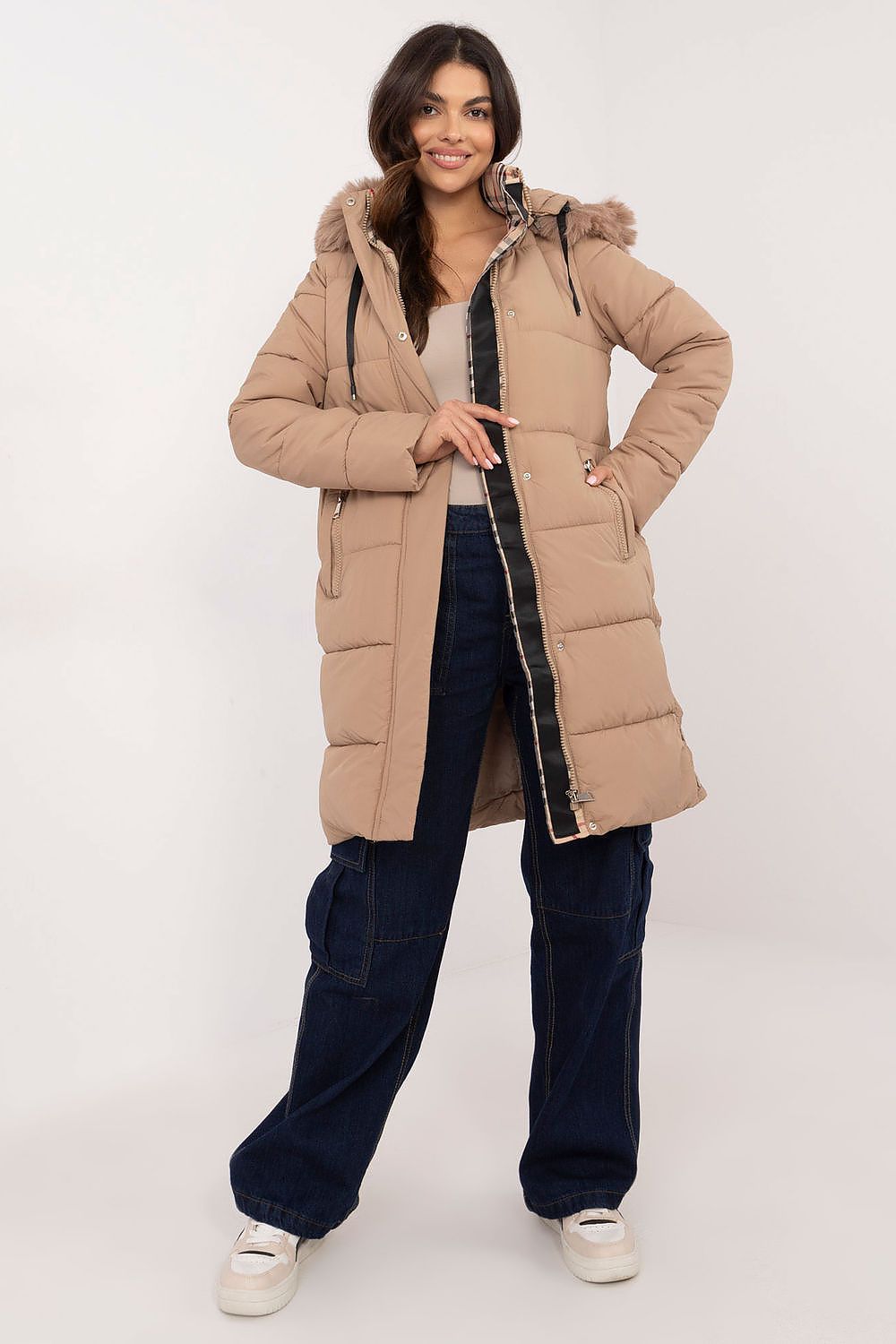 Factory Price Quilted Winter Coat beige