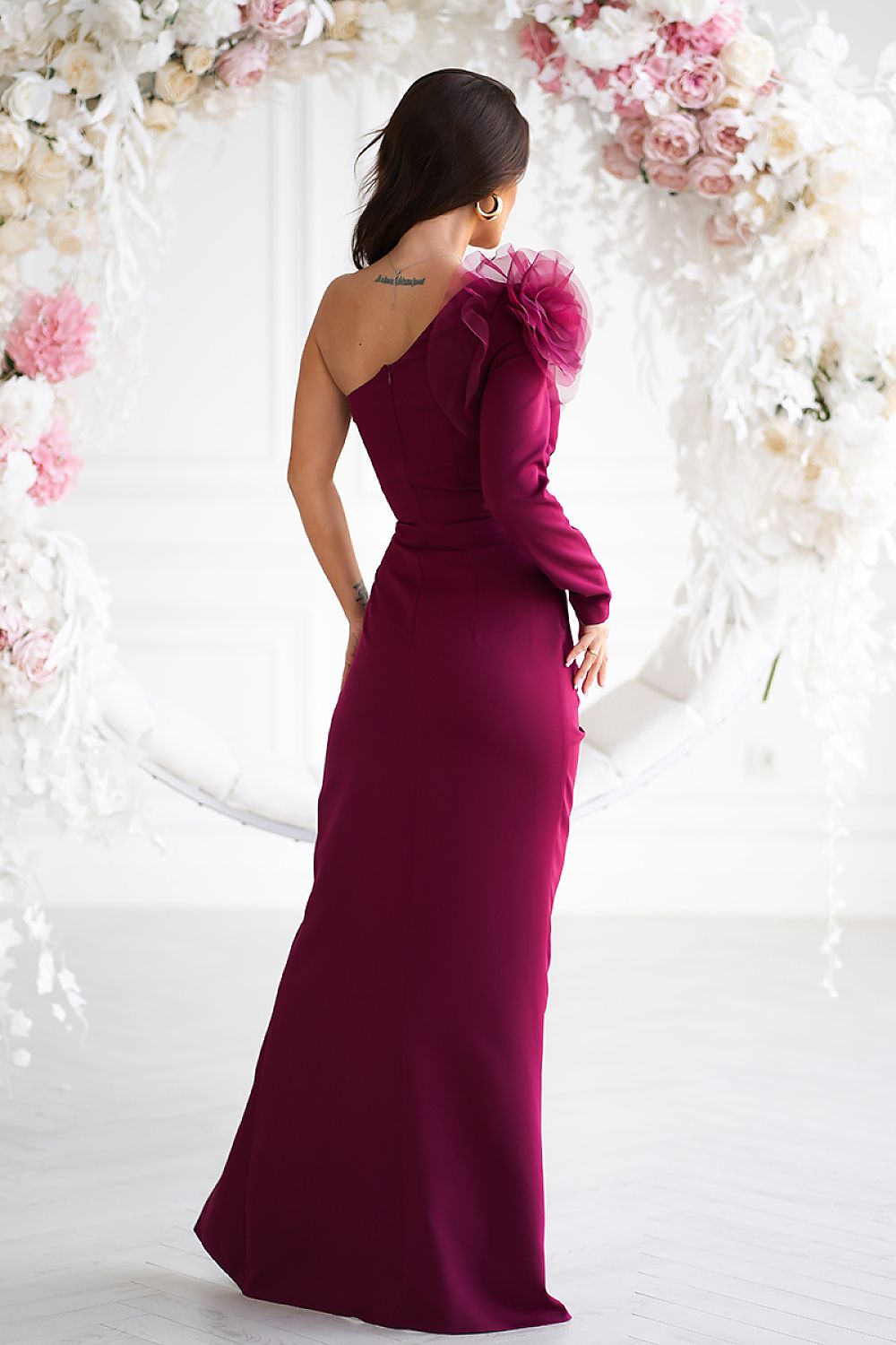 Bicotone Fitted Rose-Shoulder Straight Maxi Dress