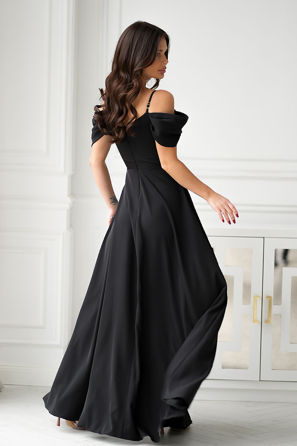 Bicotone Drooping-Strap Side-Slit Flowing Maxi Dress