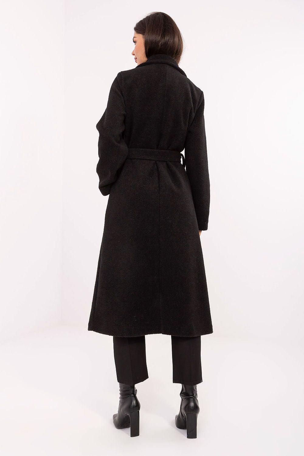 Factory Price Long Boucle Lapel Coat