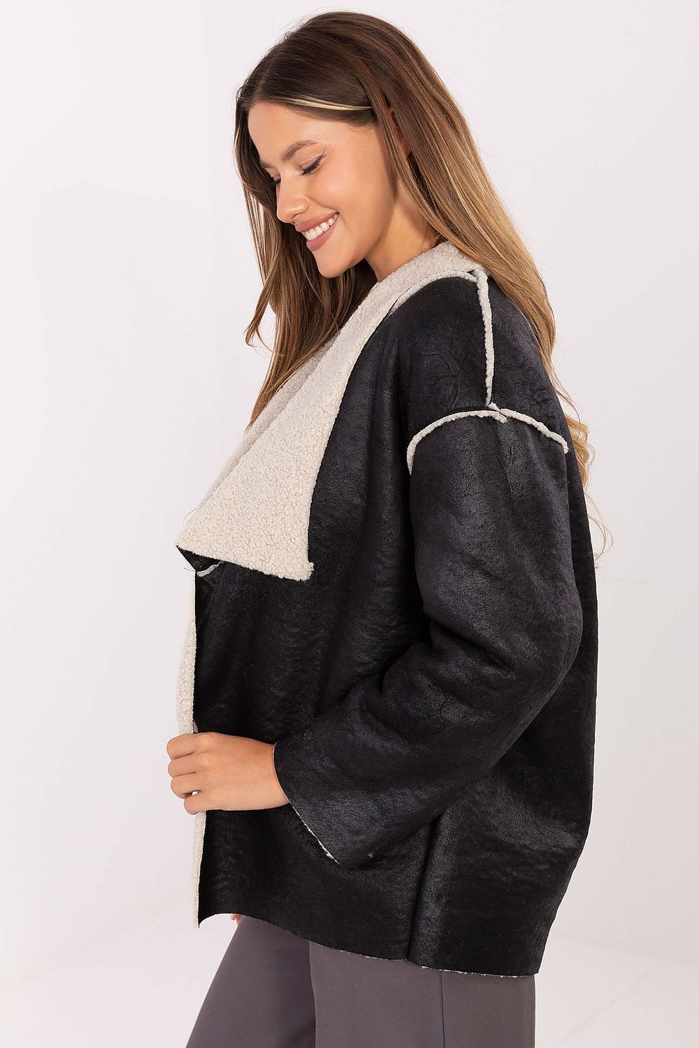 Factory Price Faux Fur Lapel Jacket