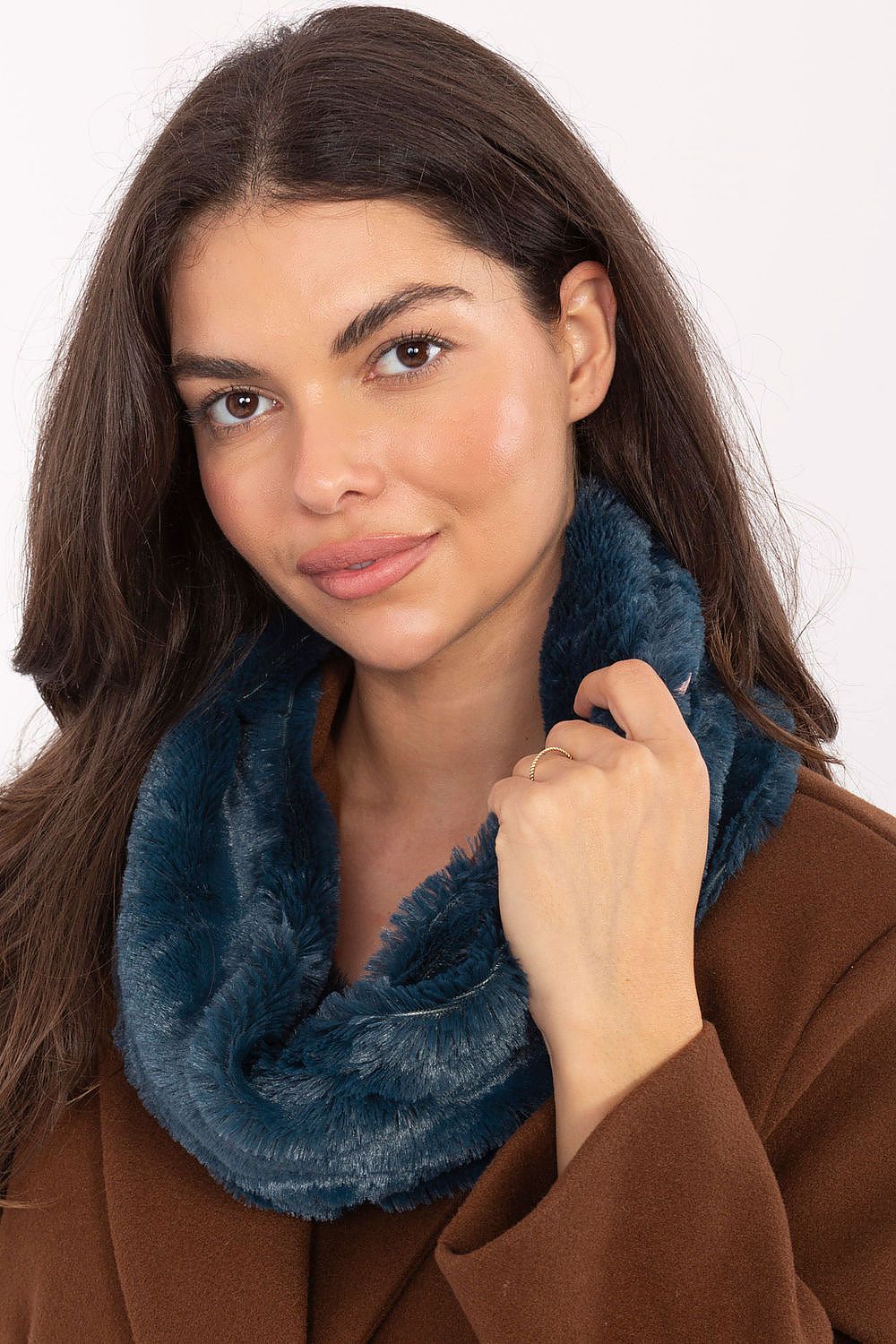 AT Fluffy Infinity Scarf