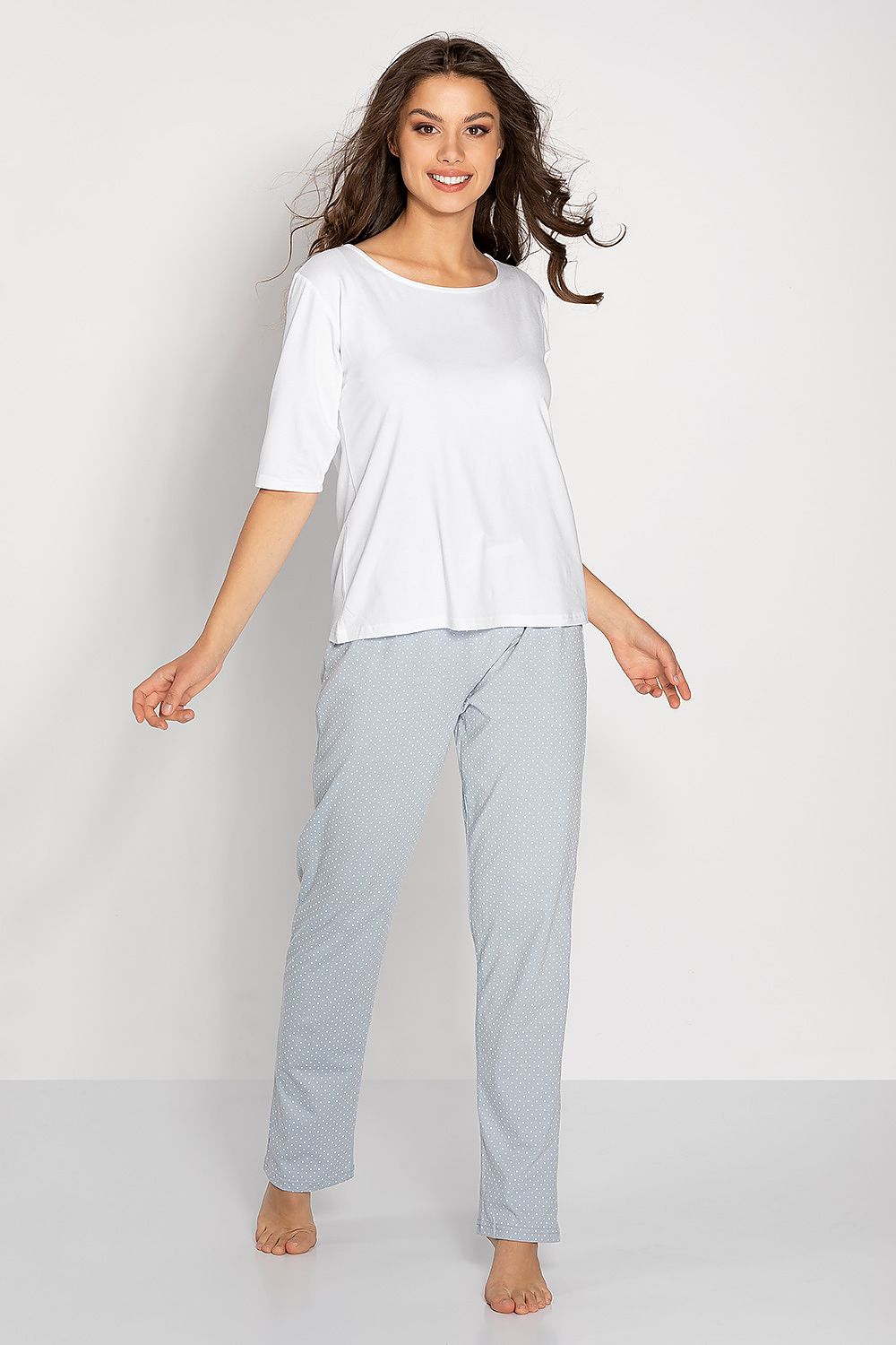 Momenti Per Me U-Neckline Two-Piece Pyjama Set blue