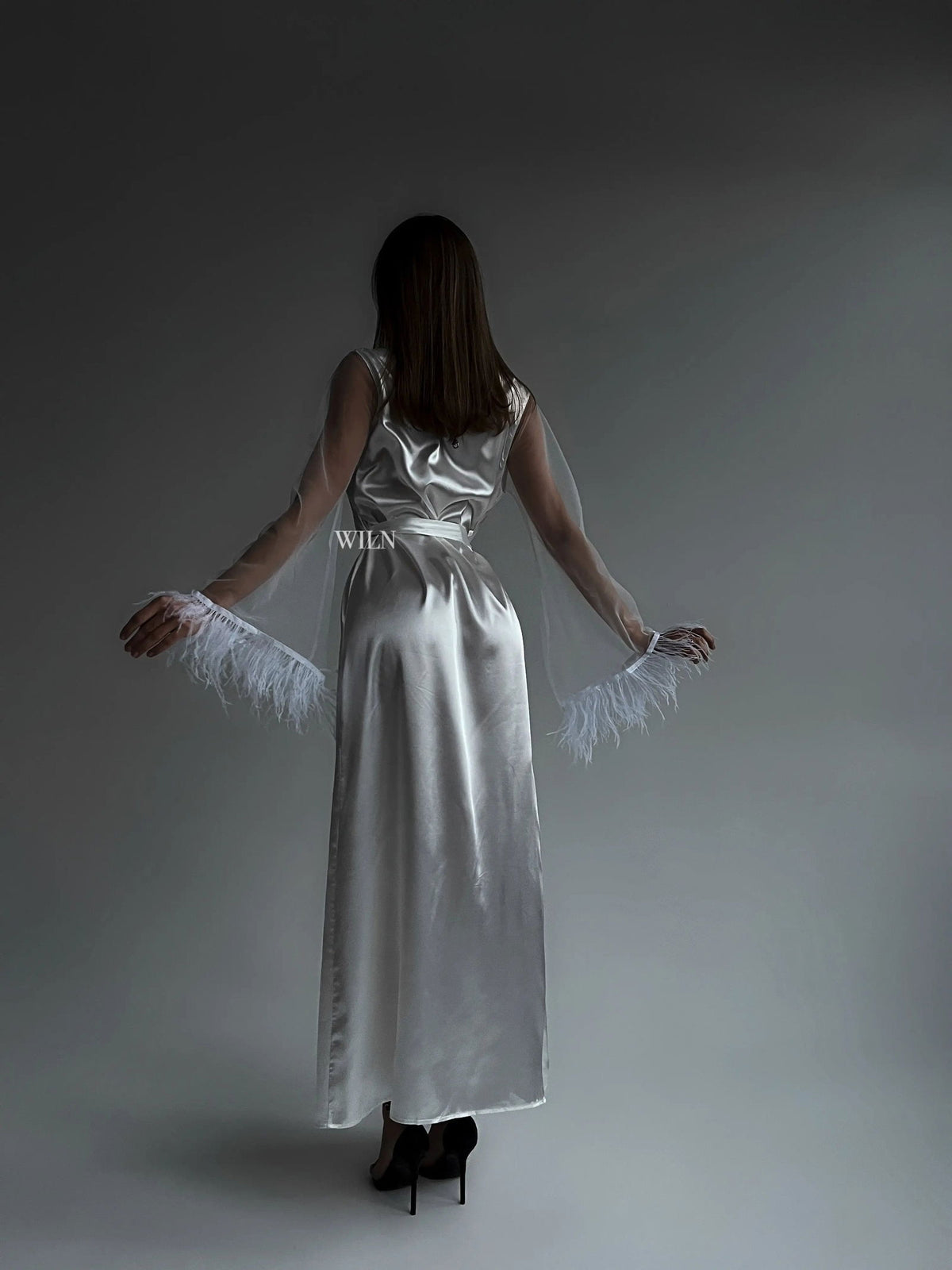 GODDESS Luxurious White Satin Bridal Robe