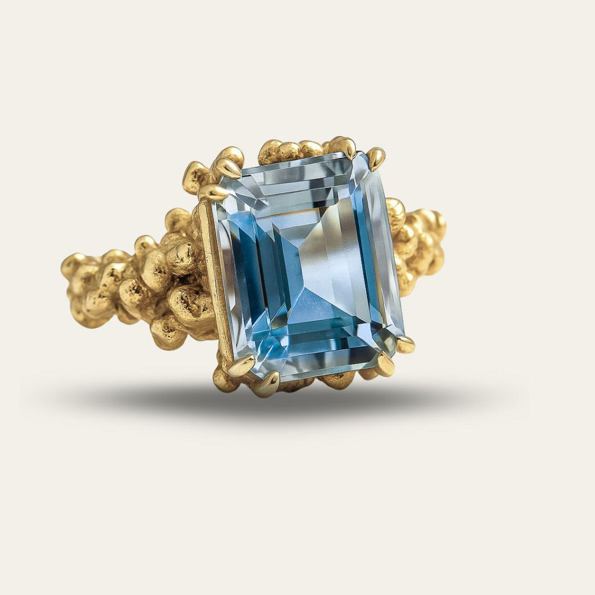 Dainty London Gold Sky Blue Topaz Ring - Aurelia