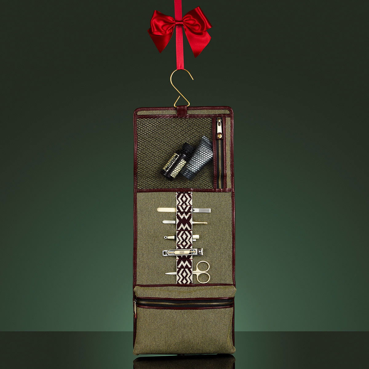 Herringbone Toiletry Wash Roll, Racing Green