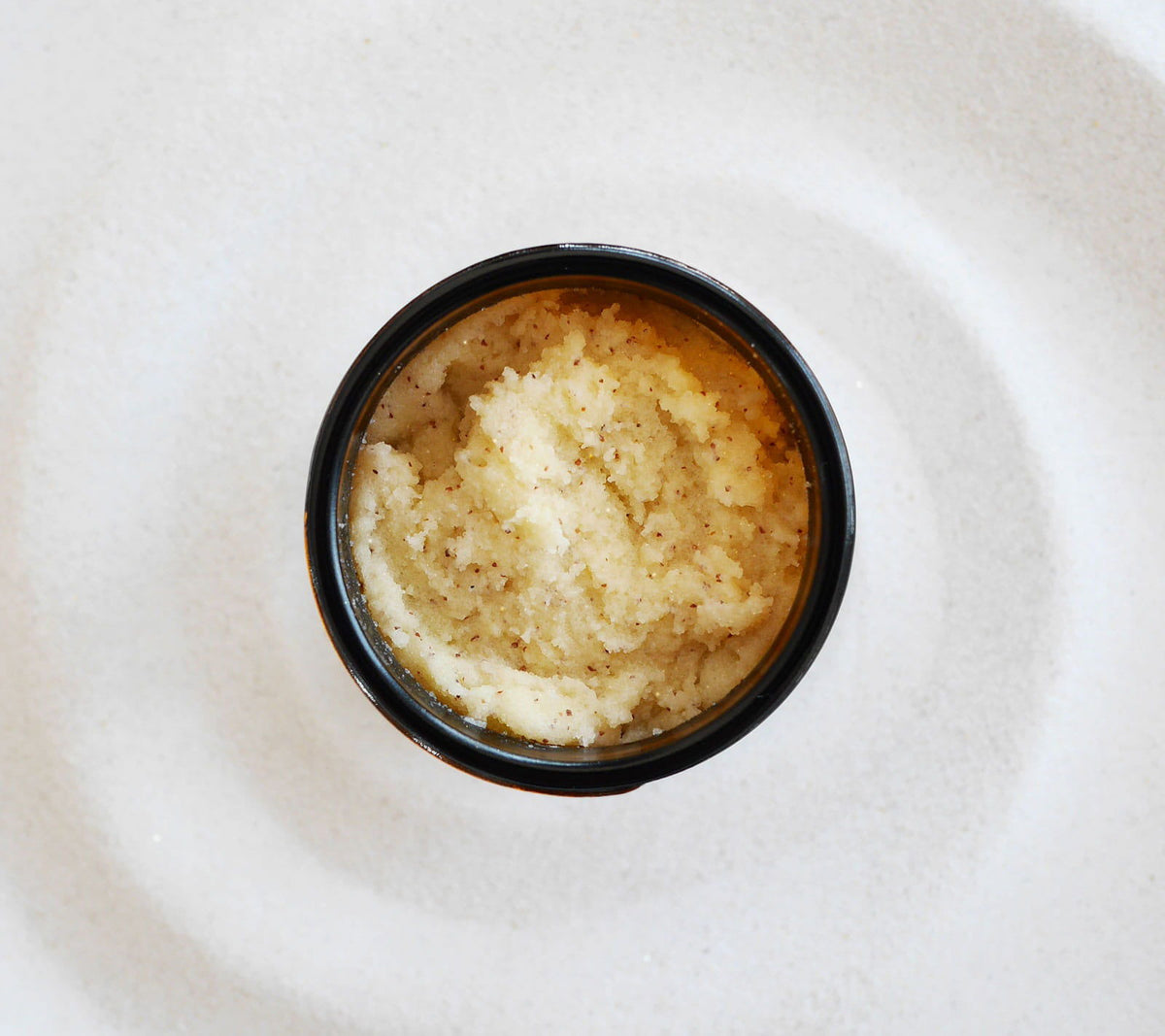 Illuminating Body Scrub Paste