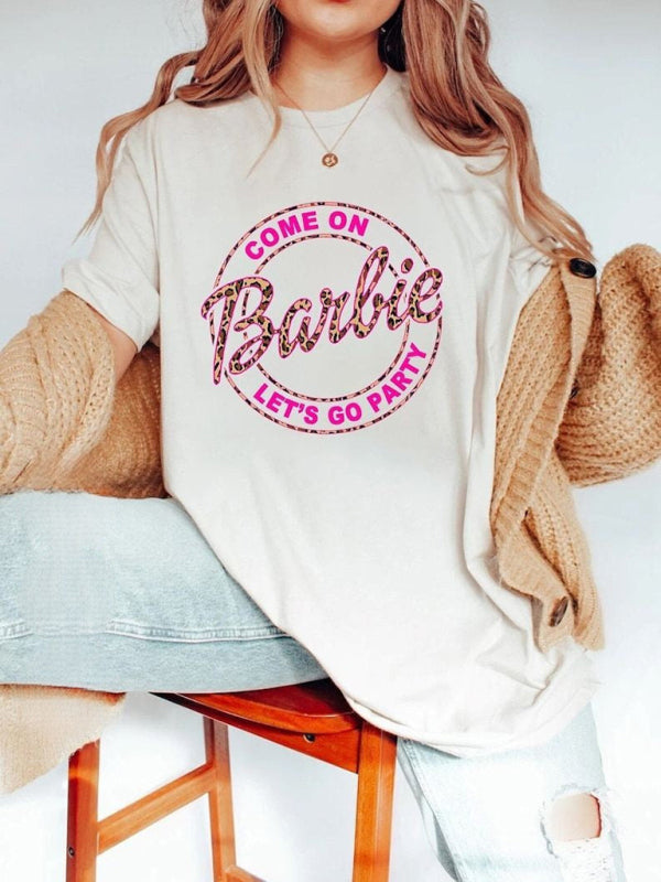 Women's Barbie Heart Graphic Tee - Pink, Black, or White Casual Chic Pattern6