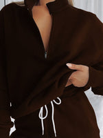 Women's Stand-Up Collar Zipper Sweatshirt & Trousers Loungewear Set - Vibrant Solid Color Comfort