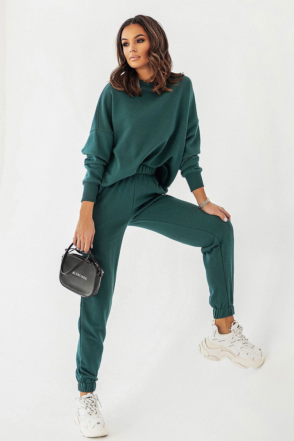 IVON Classic Oversized Sweatshirt in Trendy Seasonal Colours