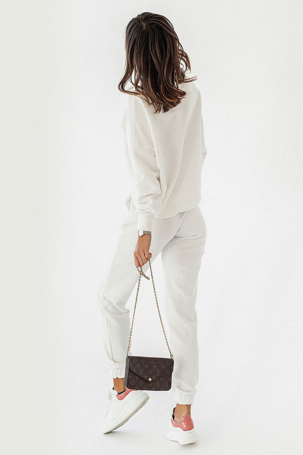 IVON Classic Oversized Sweatshirt in Trendy Seasonal Colours