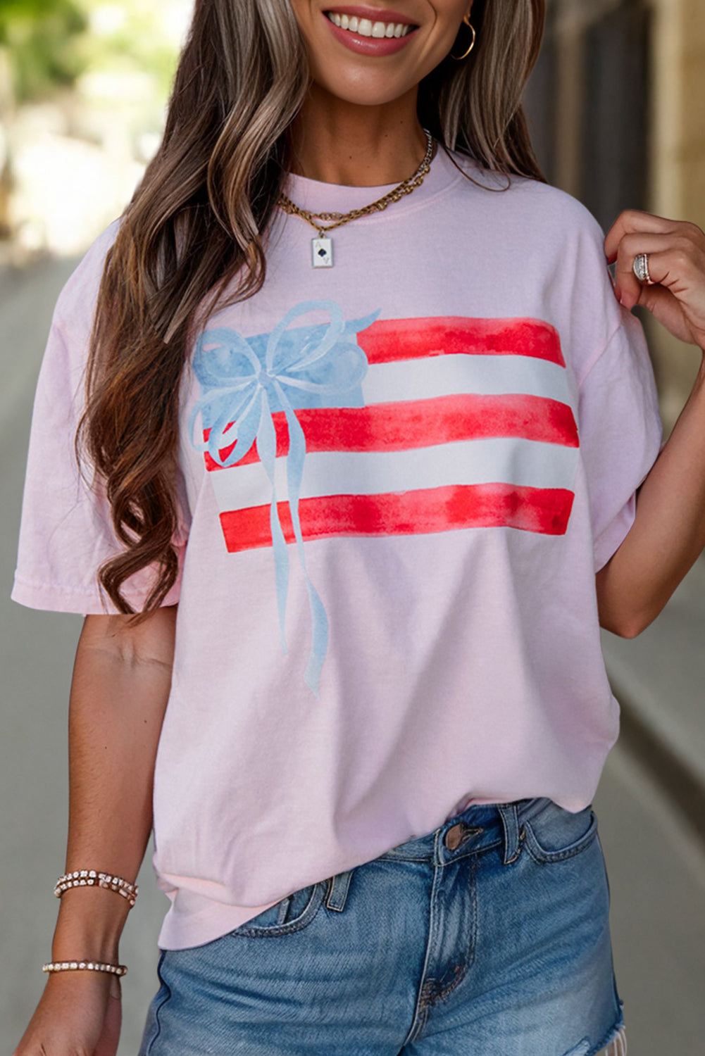 Light Pink Flag Bow Graphic Crewneck T-Shirt