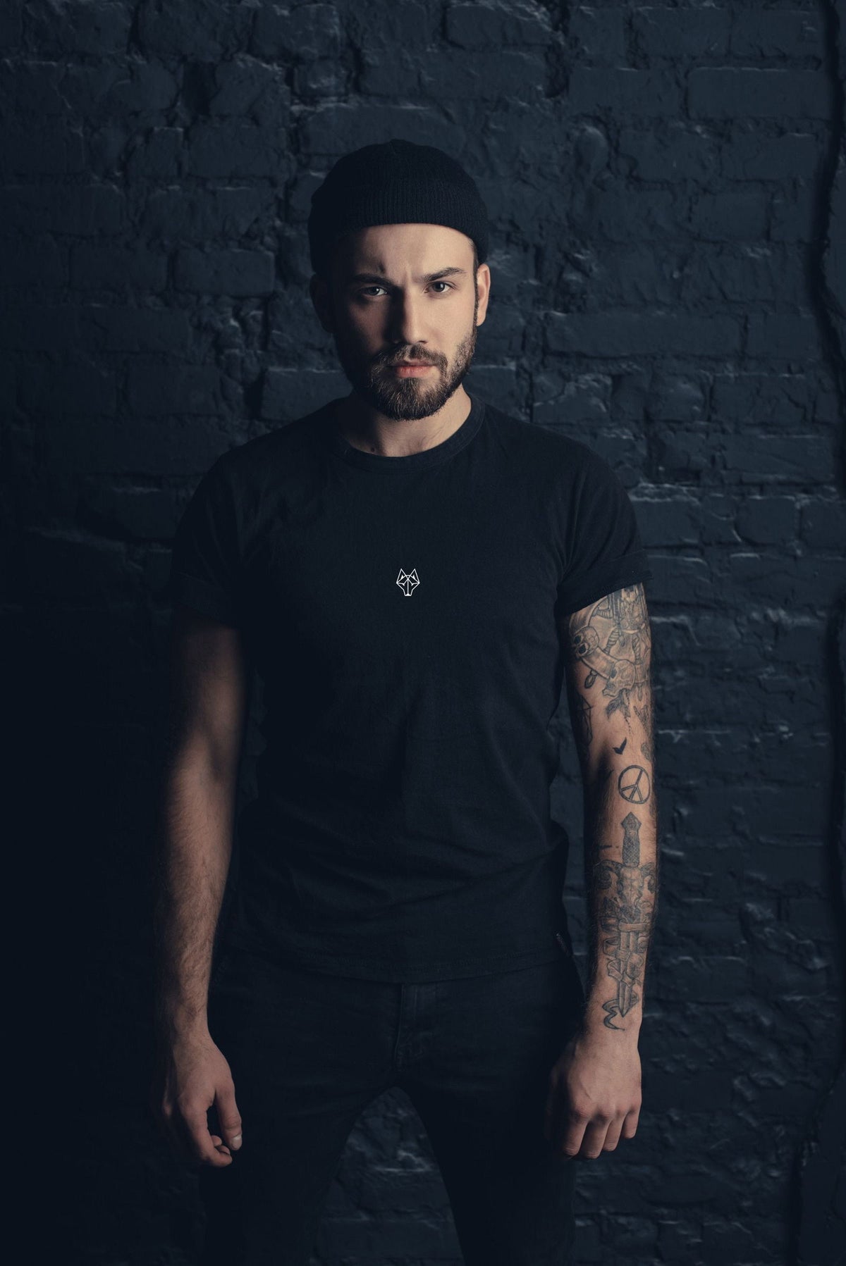 Lone Wolf T Shirt - 3cm Logo