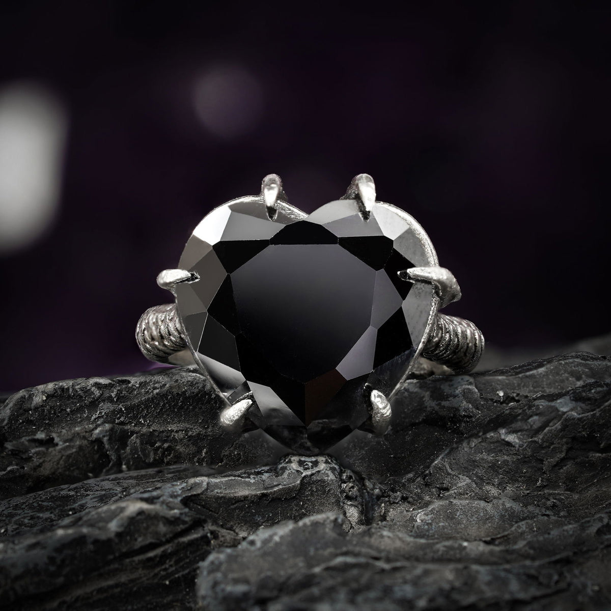 Love Bites Black Zircona Ring