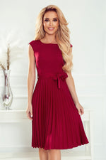 Numoco Pleated Short Sleeve Dress with Belt red 2