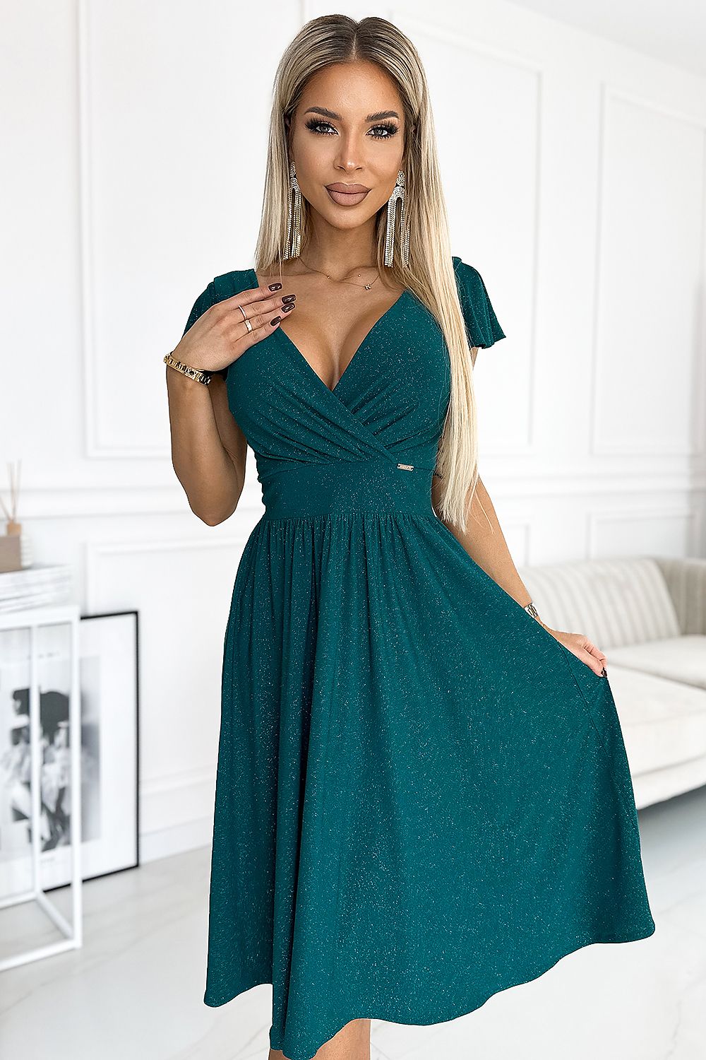 Numoco Flared Envelope Neckline Evening Dress green 2