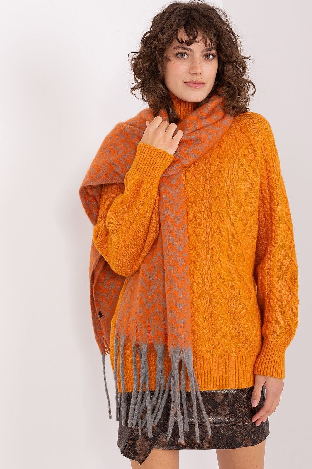 AT Geometric Shawl Scarf orange 3 one-size-fits-all