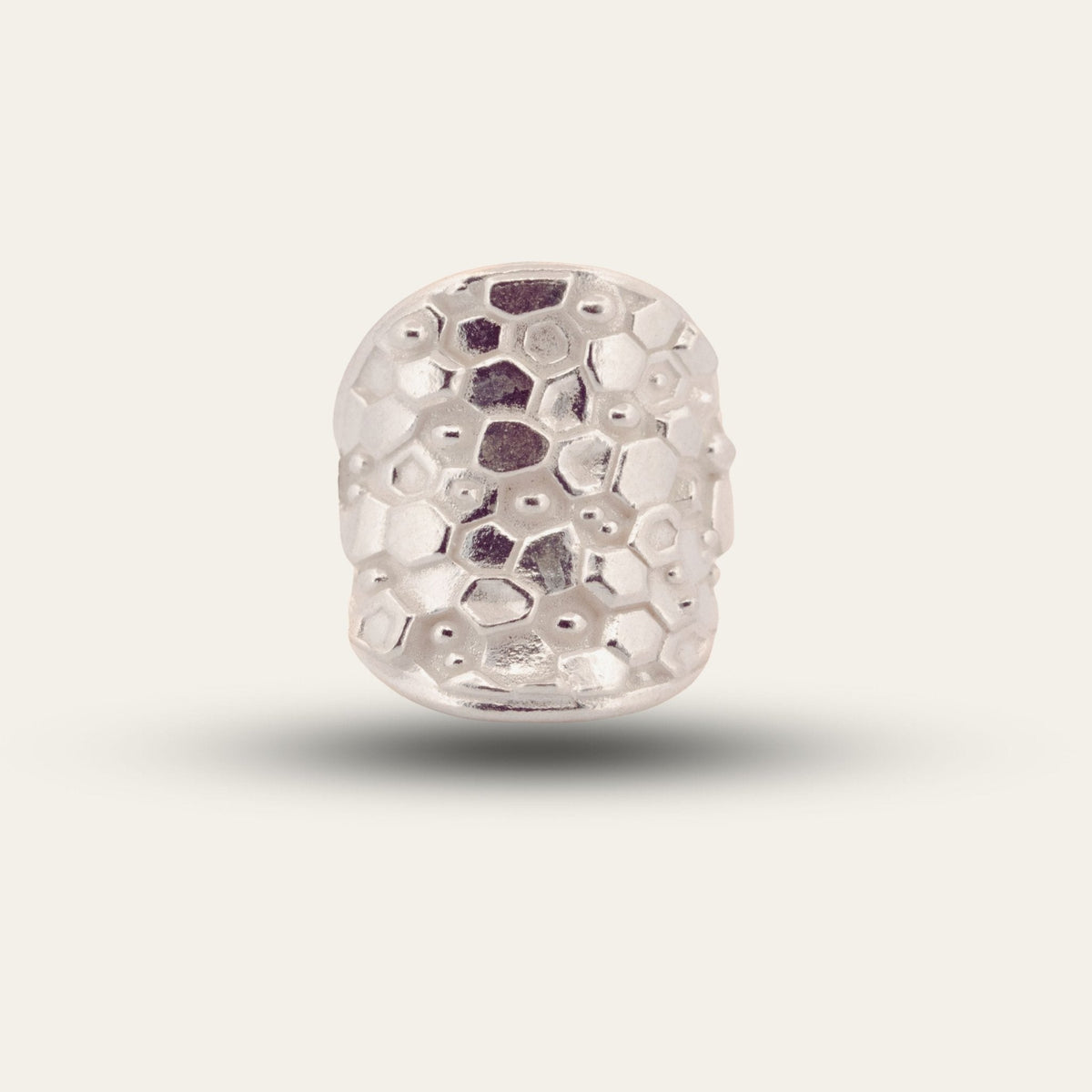 Dainty London Silver Statement Saddle Ring - Hemera