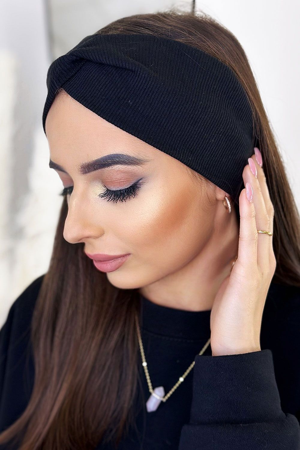 Thick Knot Headband 5 Colours | IVON Black one-size-fits-all