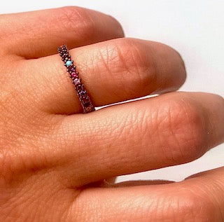 Thin Paveset Rings Rainbow