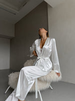 ELEGANCE Custom 2 Piece Luxurious Satin Lounge Set