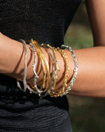 ‘Alohi Kai Sculptural Ola Bangle – Tako Octopus