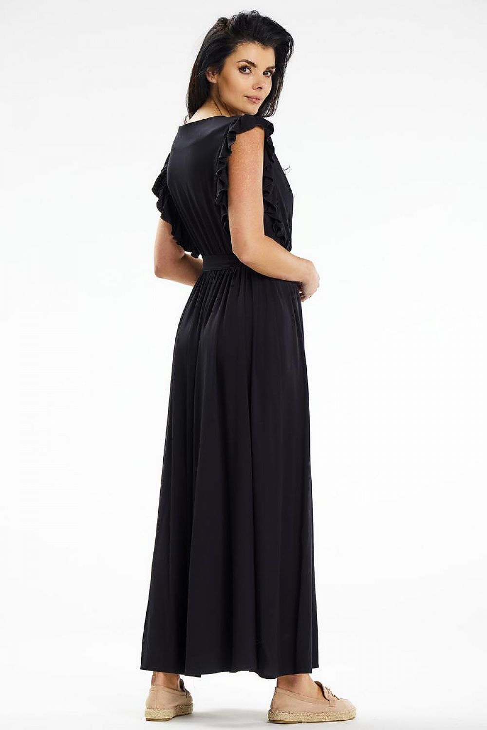 Awama Maxi Daydress with Envelope Neckline and Ruffled Shoulders