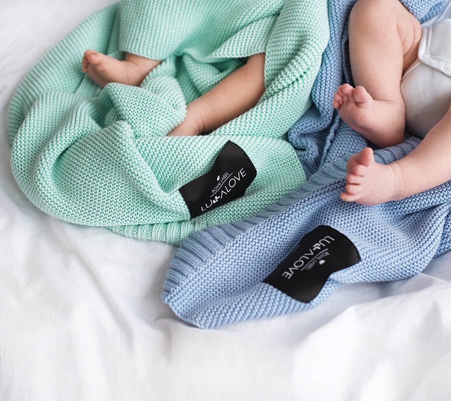 Bamboo baby blanket - Baby blue - classic knit