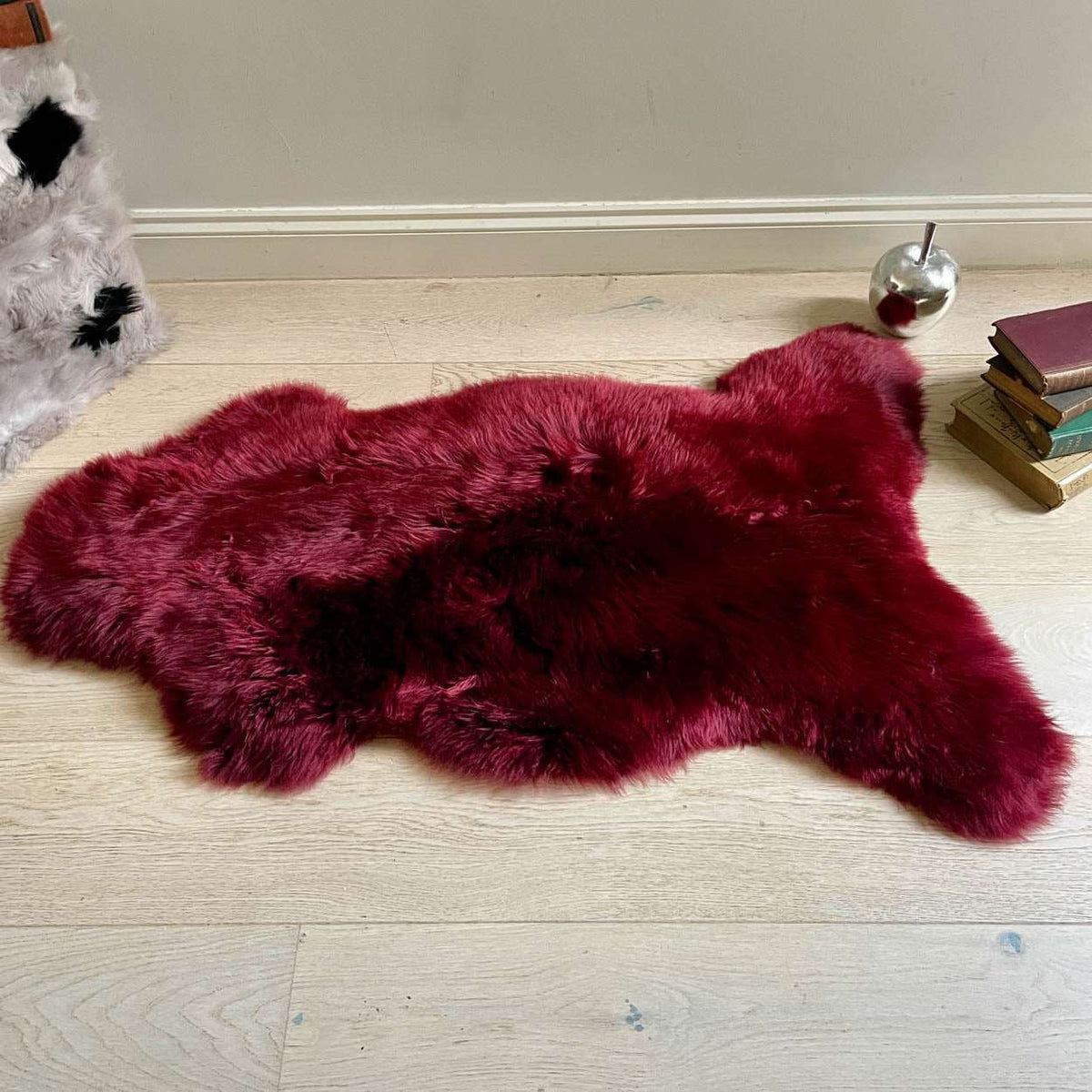 British Sheepskin Rug | Fleece Throw | Bordeaux Red | Large