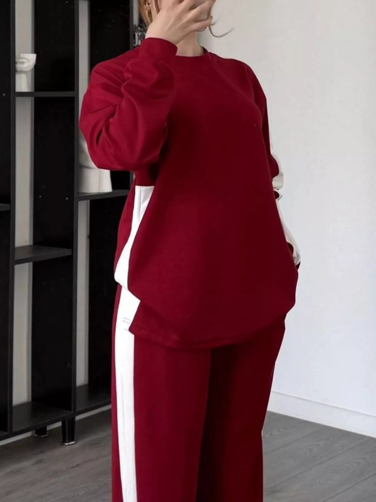 Full Size Contrast Round Neck Top and Pants Loungewear Set