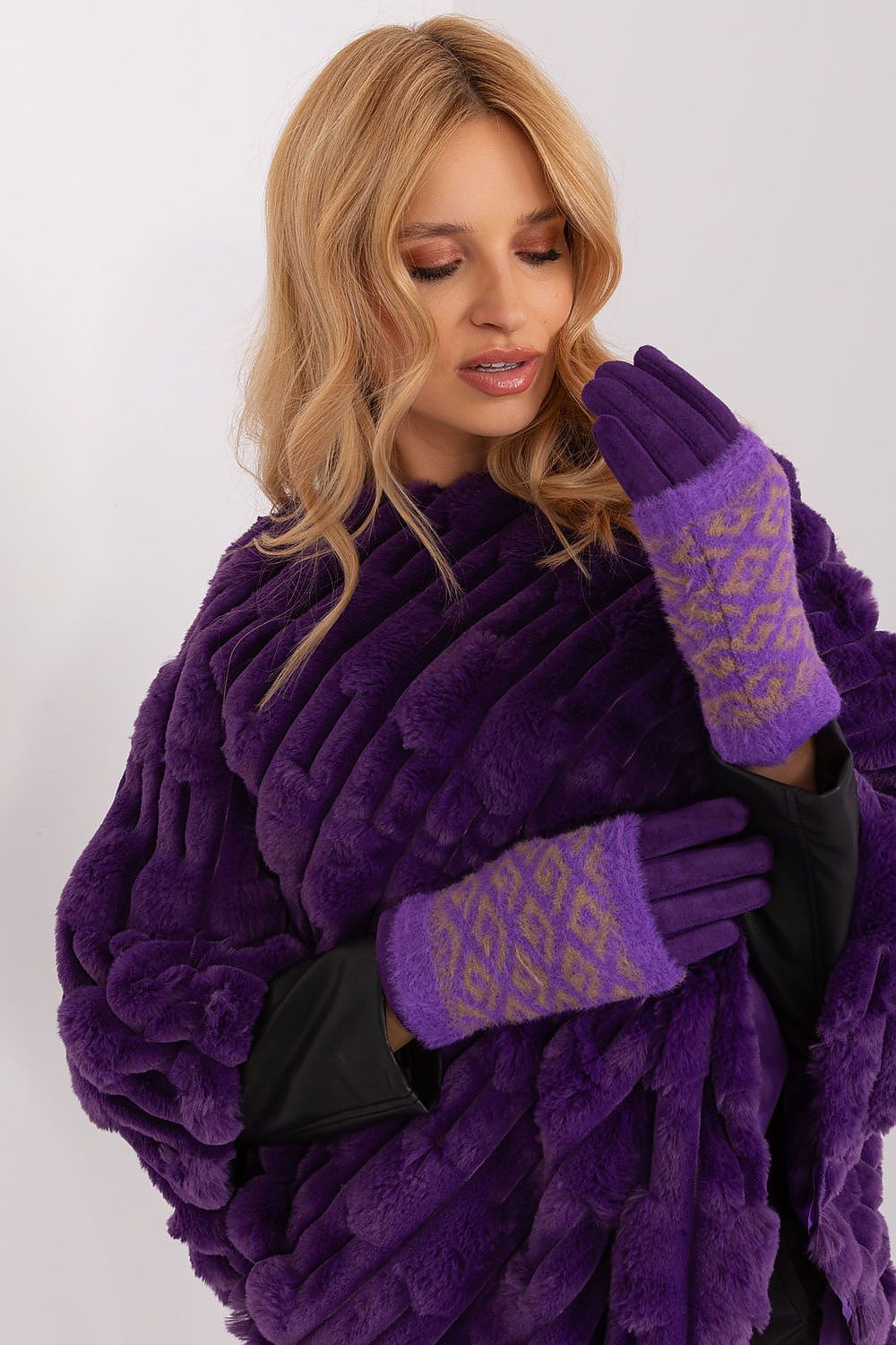 AT Touchscreen Smooth Winter Gloves with Removable Lining violet