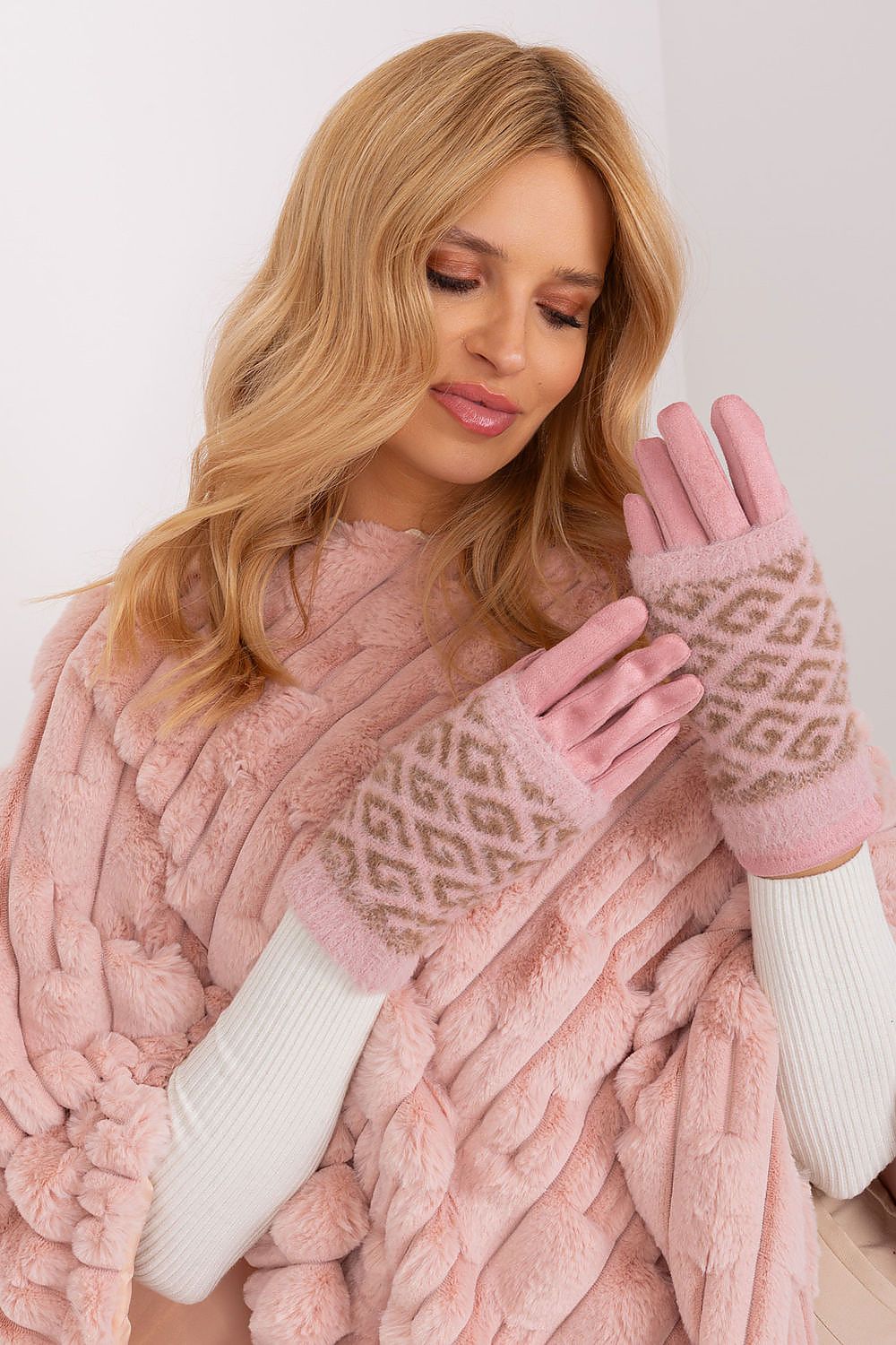 AT Touchscreen Smooth Winter Gloves with Removable Lining pink