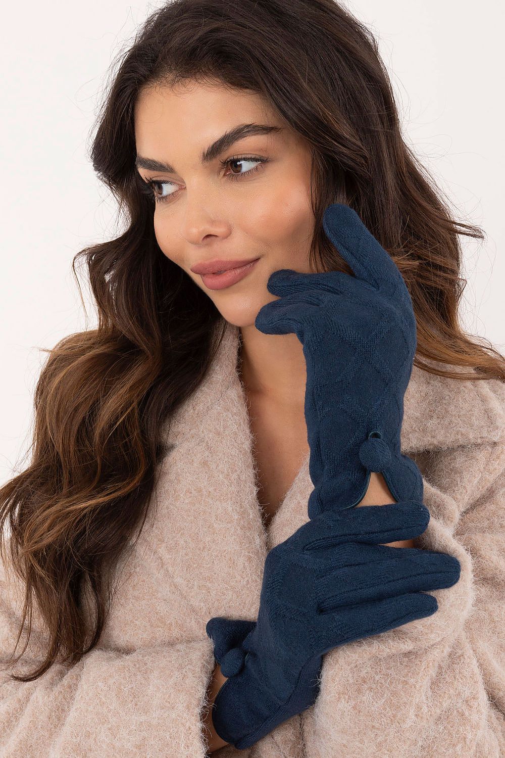 AT Button-Slit Insulated Gloves
