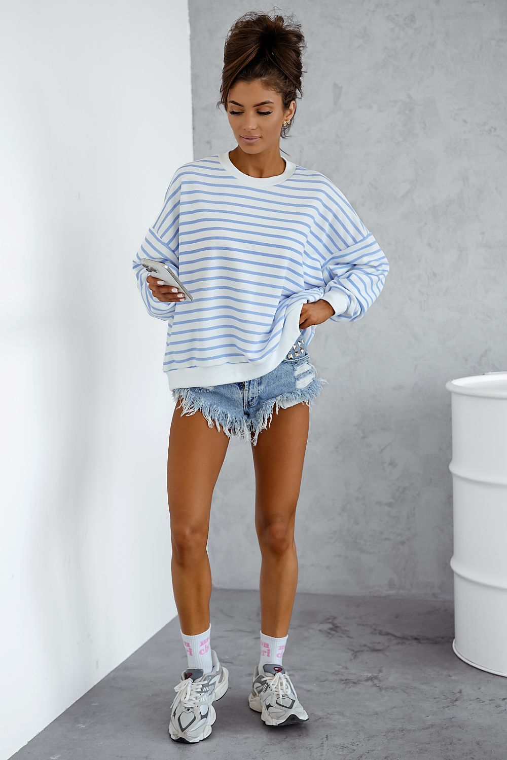 LaBalancia Loose Fitted Striped Sweatshirt