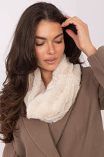 AT Fluffy Infinity Scarf beige one-size-fits-all