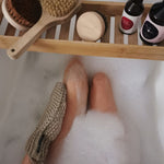 Exfoliating and massage glove - grey linen