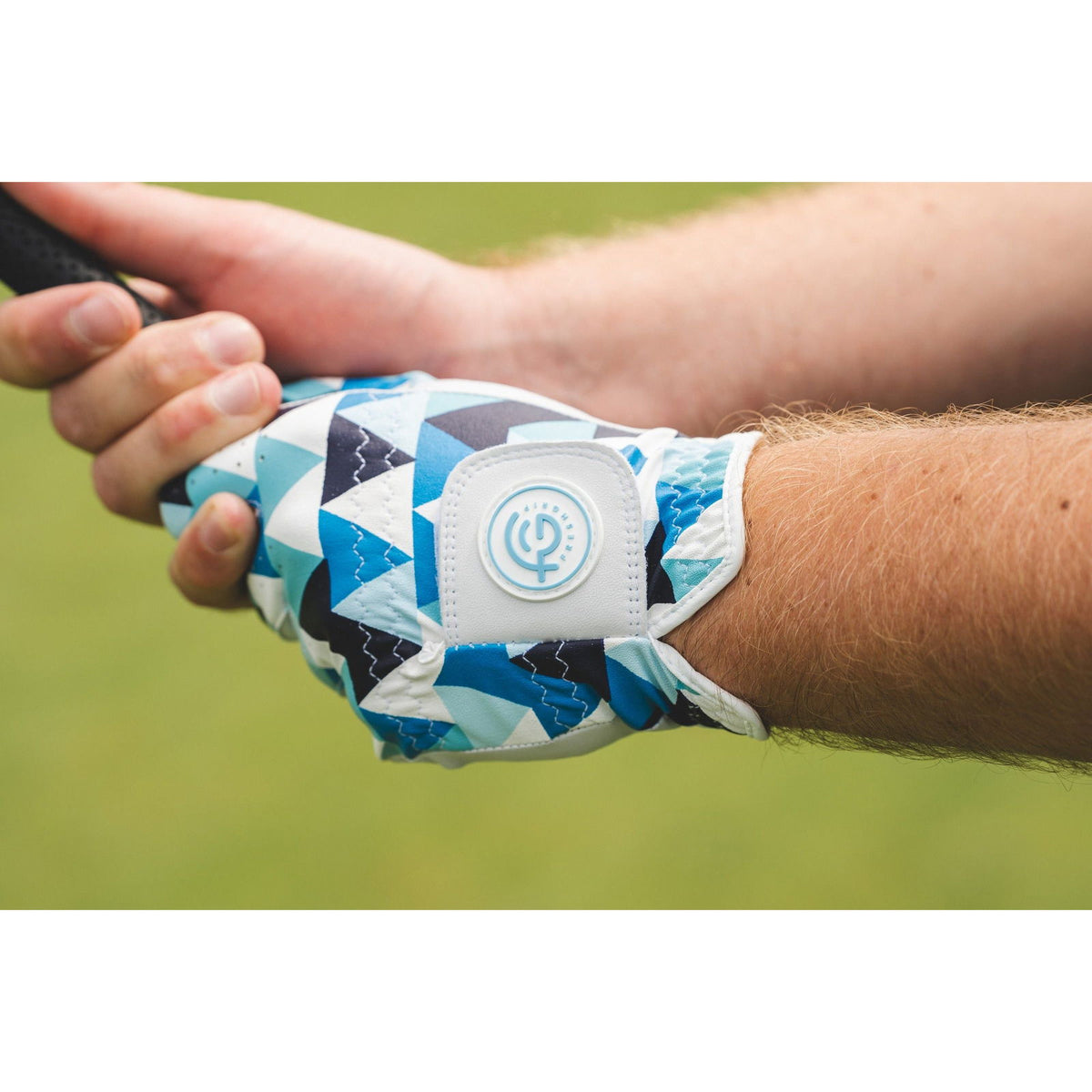 FreshGrip Geometric Golf Glove | Motif Collection
