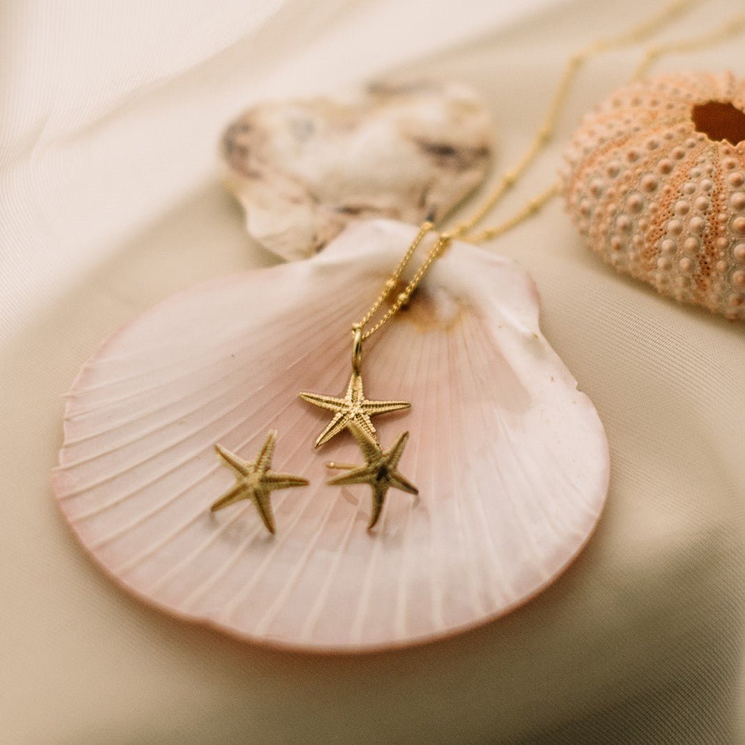 Dainty London Dainty Gold Starfish Studs